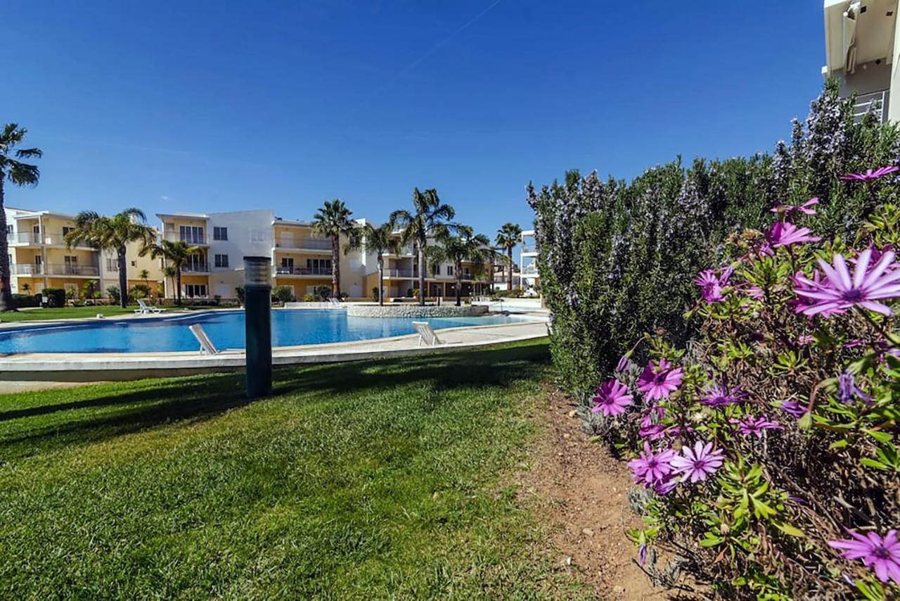 אלבור Sea And Pool At Vila Da Praia מראה חיצוני תמונה